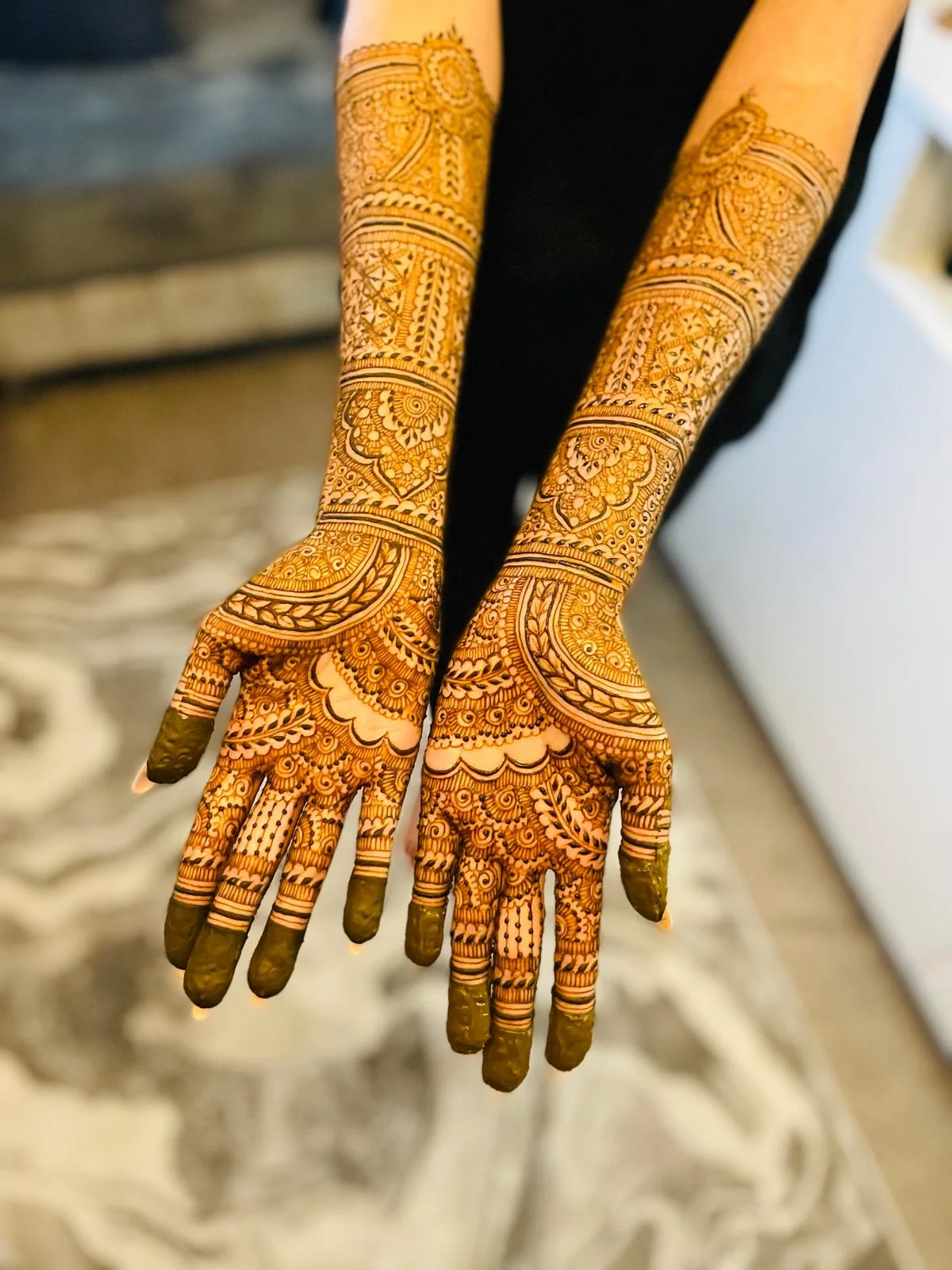 Bridal henna design 6 of 19