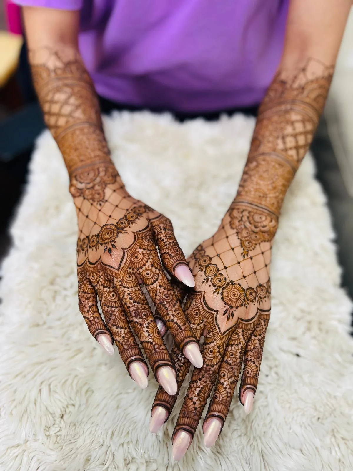 Bridal henna design 7 of 19