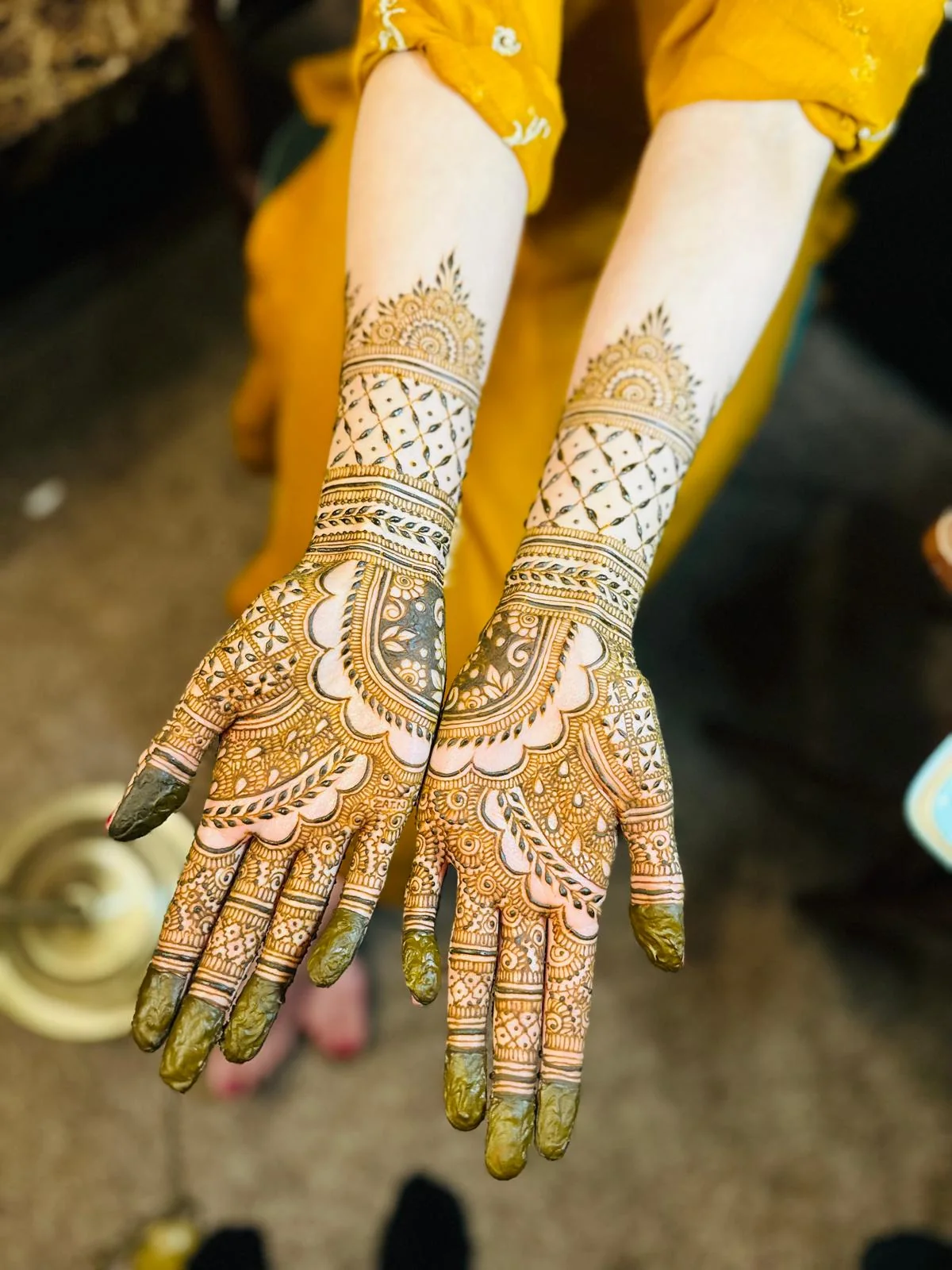 Bridal henna design 17 of 19