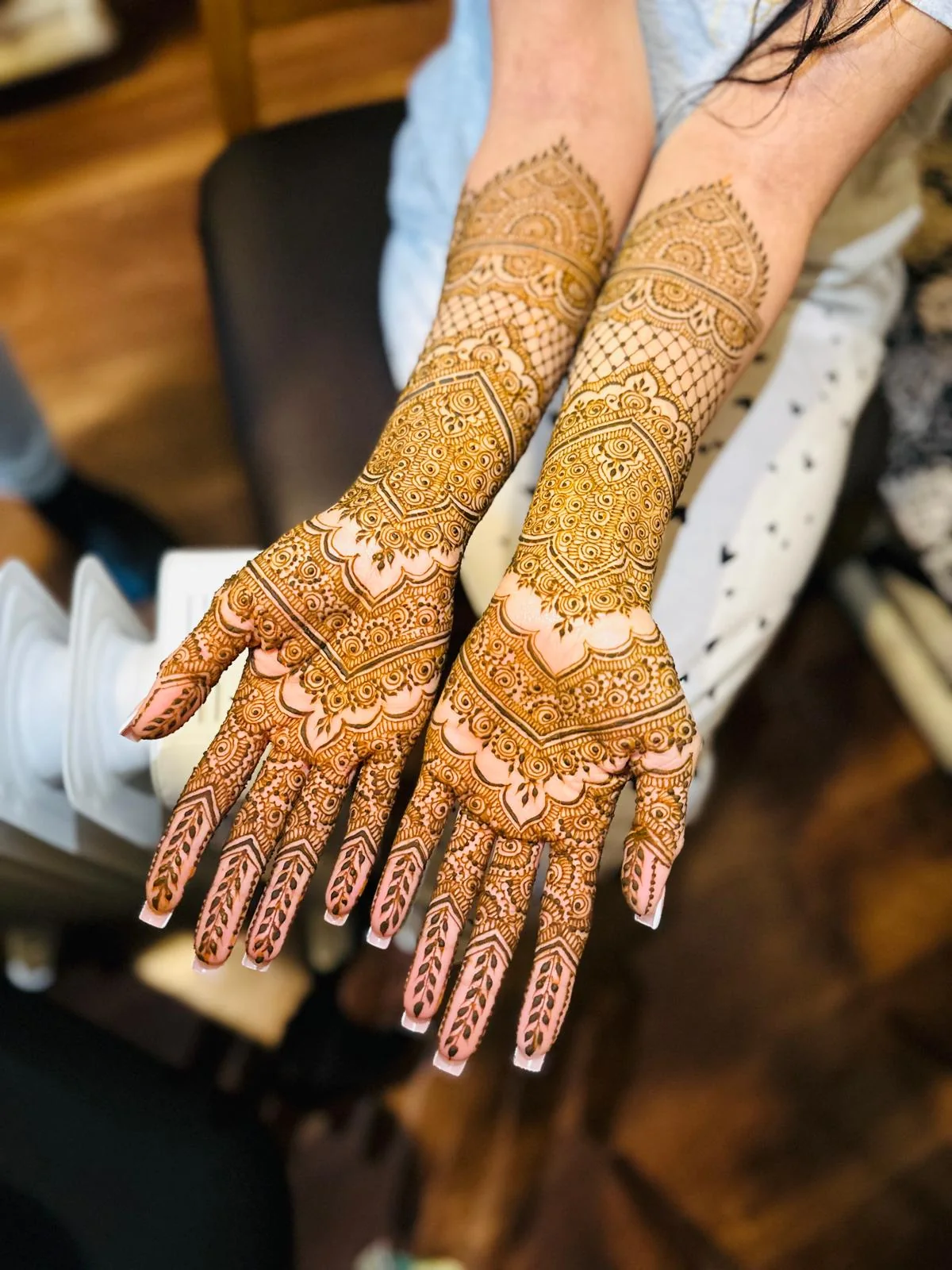 Bridal henna design 19 of 19