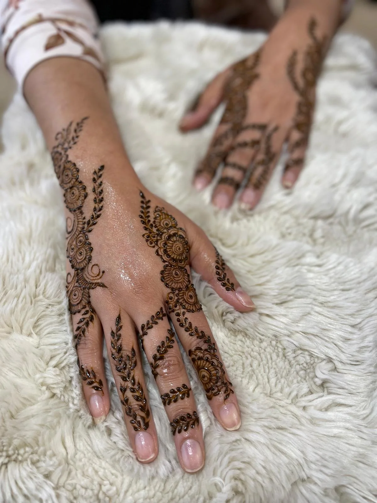 Party henna design 4 of 19