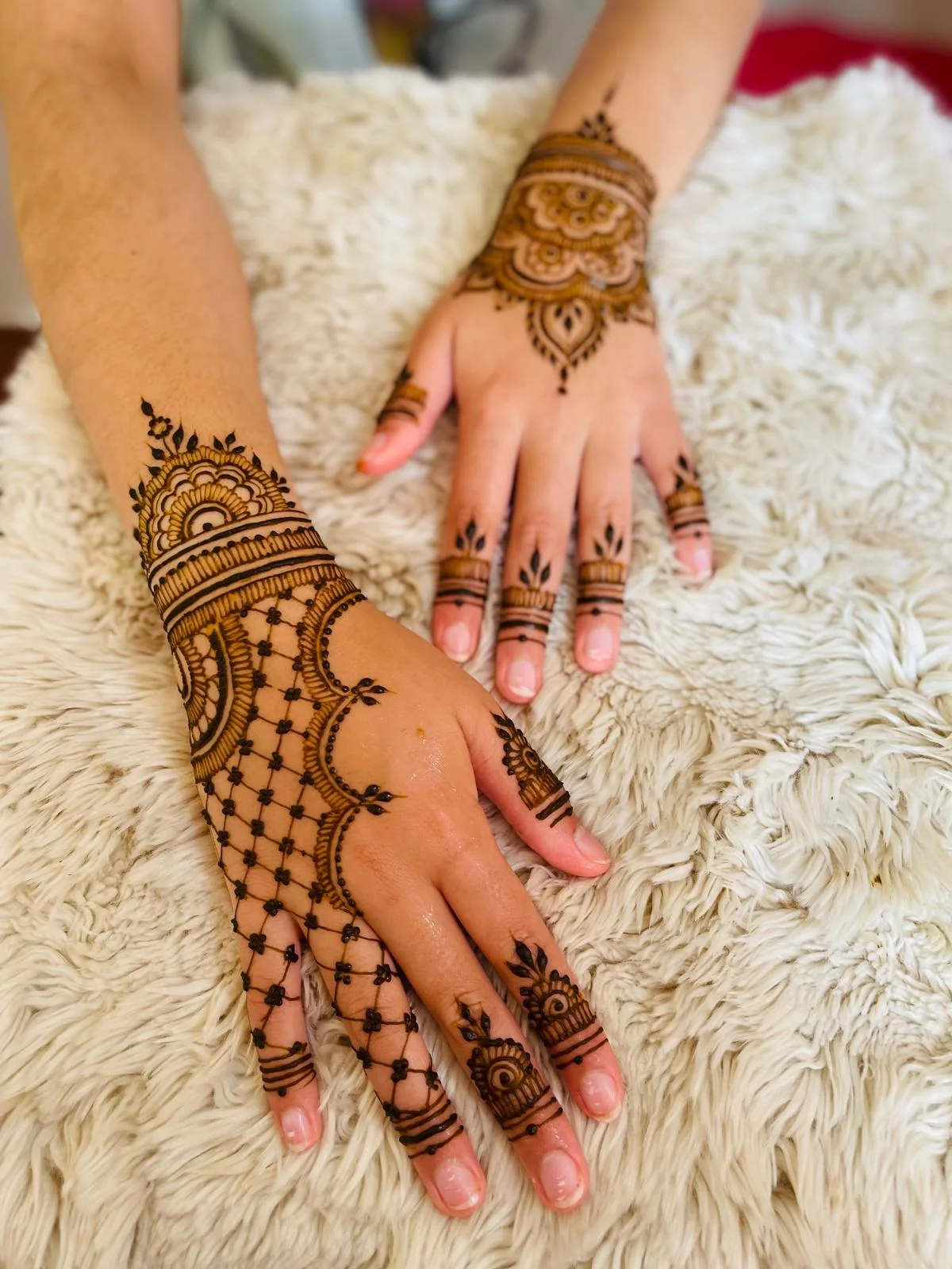 Party henna design 9 of 19