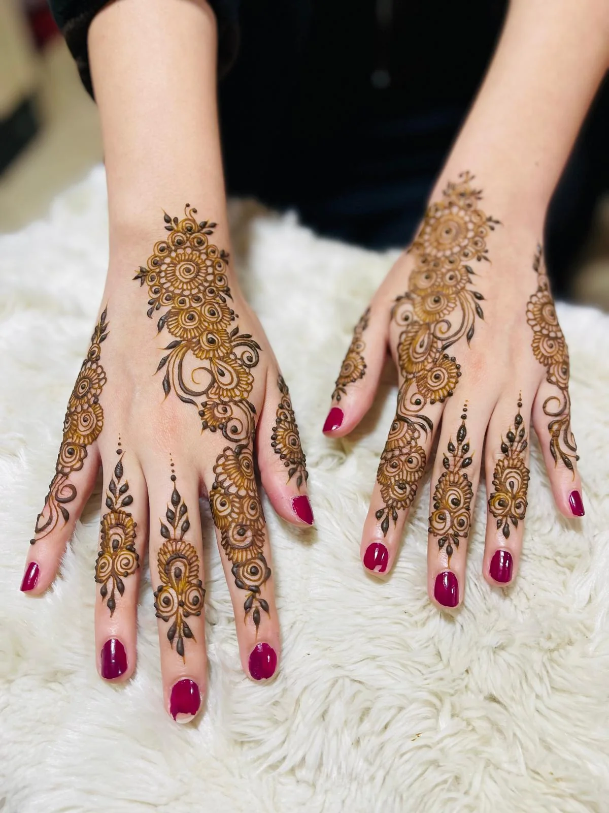 Party henna design 13 of 19