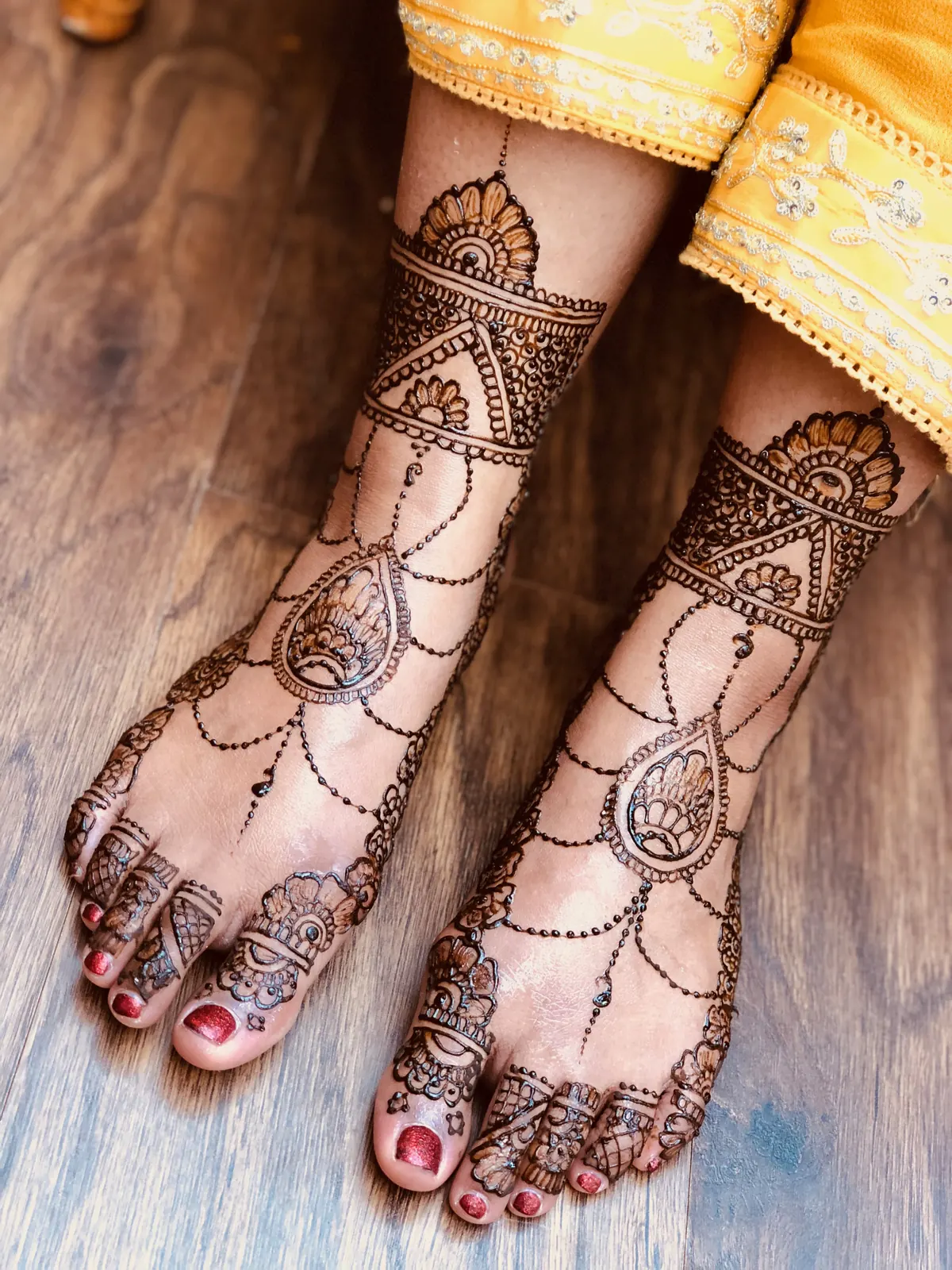 Bridal feet henna design