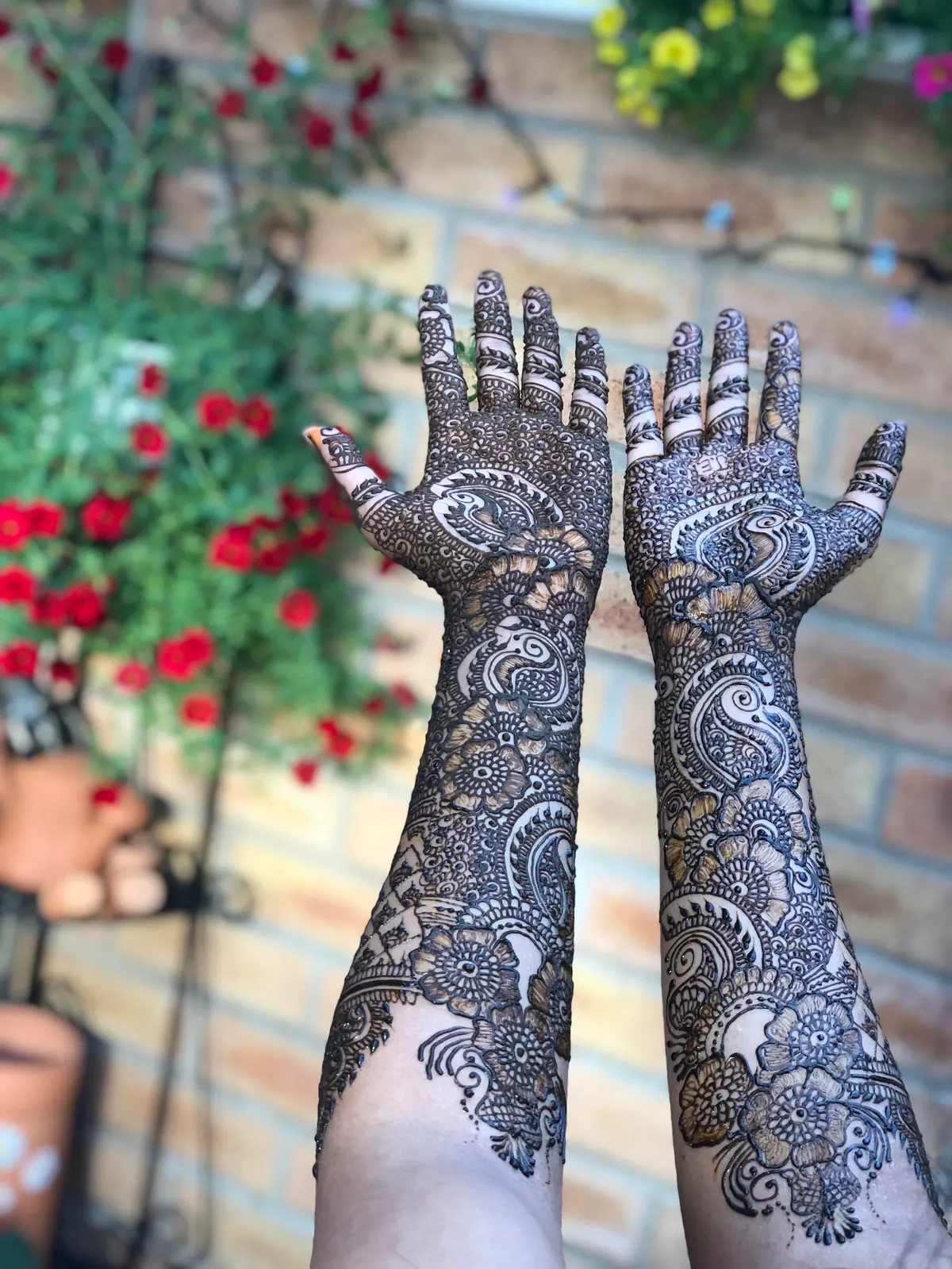 Intricate bridal mehndi detail