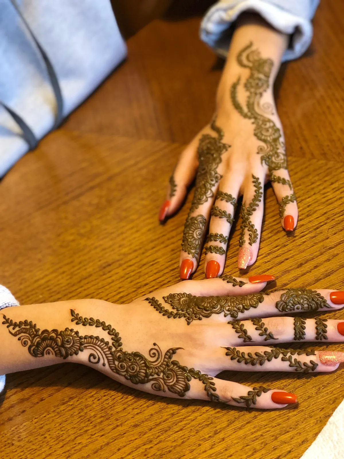 Arabic henna design