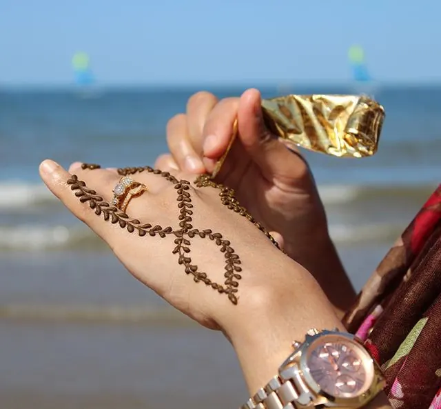 Beach henna design