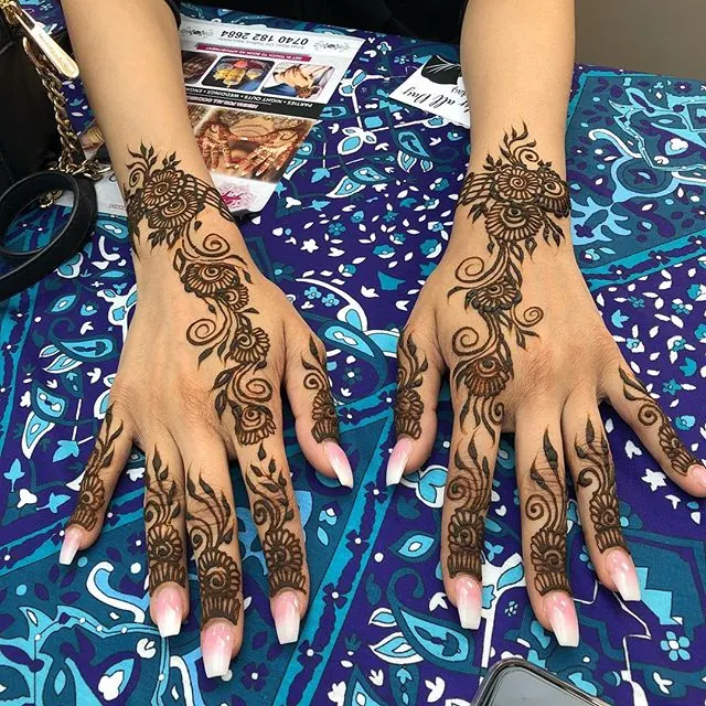 Natural party henna