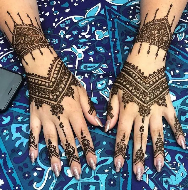 Party henna design 2